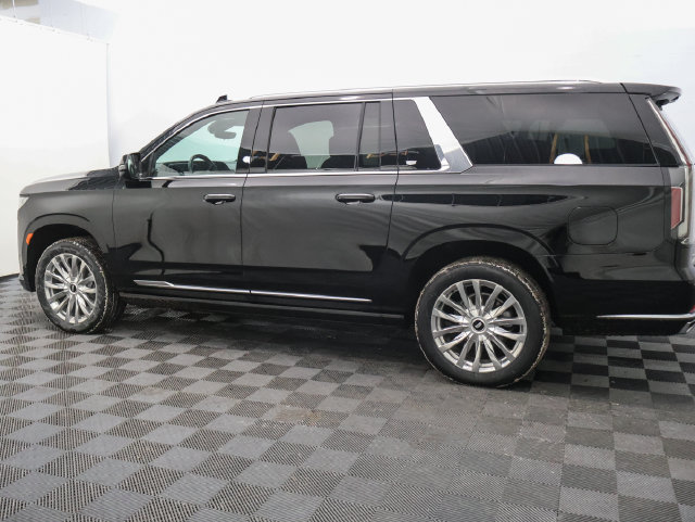 2024 Cadillac Escalade ESV Premium Luxury - Photo 10