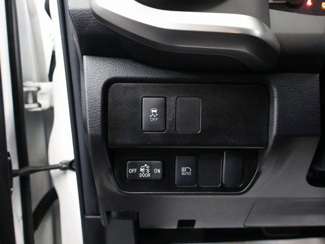 2022 Toyota Tacoma SR5 - Photo 15