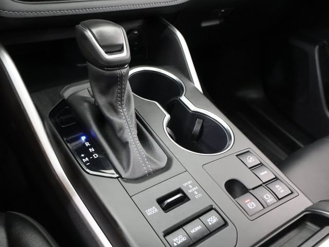 2024 Toyota Highlander XLE - Photo 26