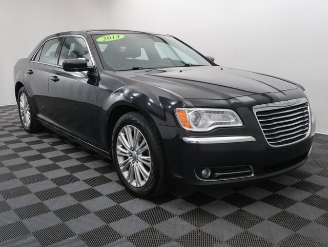 Used 2014 Chrysler 300 Base with VIN 2C3CCARG9EH374253 for sale in Bay City, MI