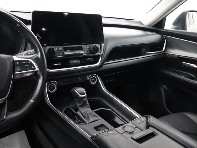2024 Toyota Grand Highlander XLE - Photo 13