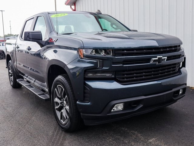 Used 2020 Chevrolet Silverado 1500 RST with VIN 3GCUYEEDXLG126305 for sale in Bay City, MI