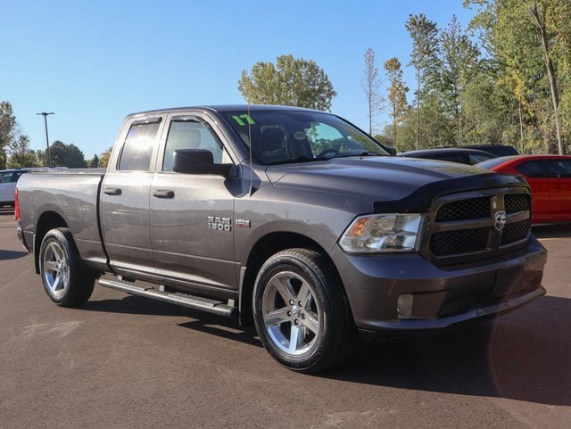 2017 Ram 1500 Express photo 2