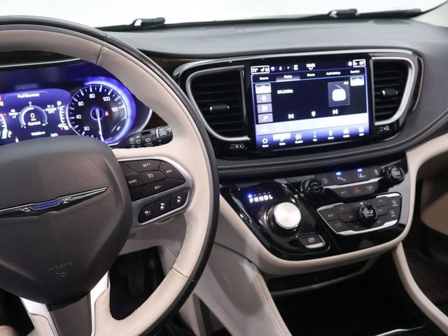 2021 Chrysler Pacifica Limited - Photo 32