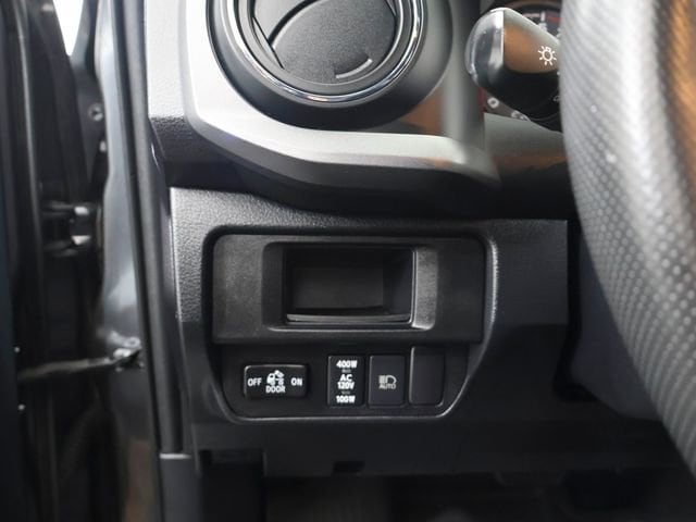 2019 Toyota Tacoma TRD Sport - Photo 17