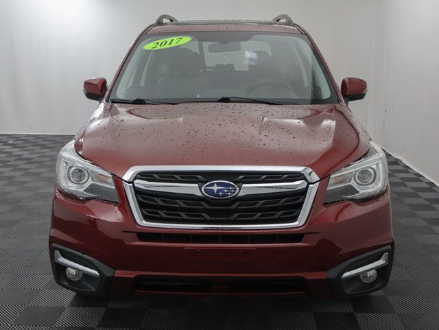 2017 Subaru Forester 2.5i Touring photo 3