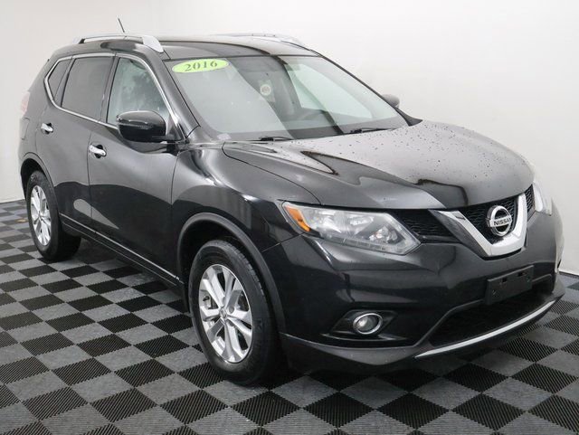 Used 2016 Nissan Rogue S with VIN 5N1AT2MT1GC794636 for sale in Bay City, MI