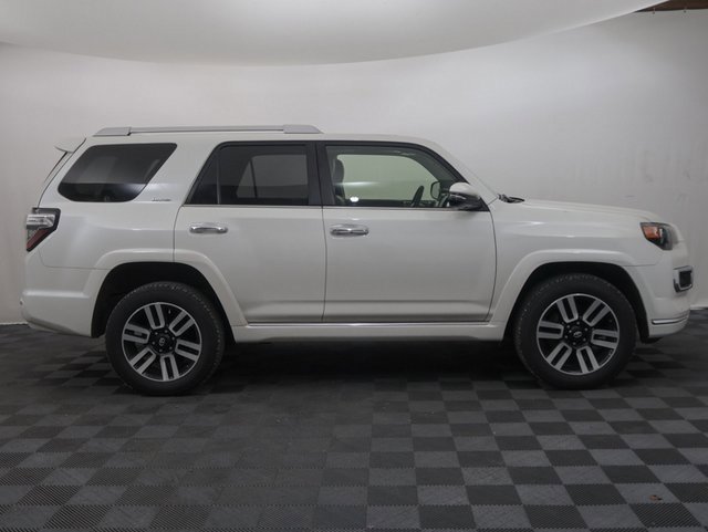 2021 Toyota 4Runner Limited photo 4