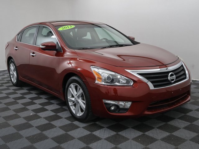 Used 2013 Nissan Altima Sedan SL with VIN 1N4AL3AP4DN412994 for sale in Bay City, MI