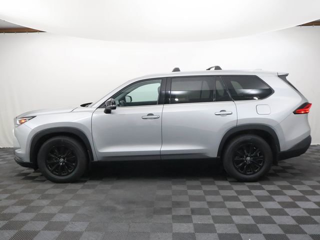 2024 Toyota Grand Highlander XLE - Photo 10