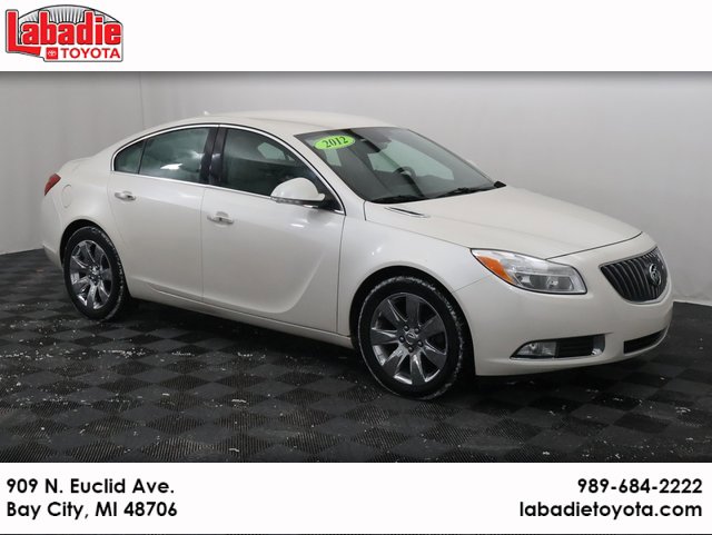 2012 Buick Regal Premium 1