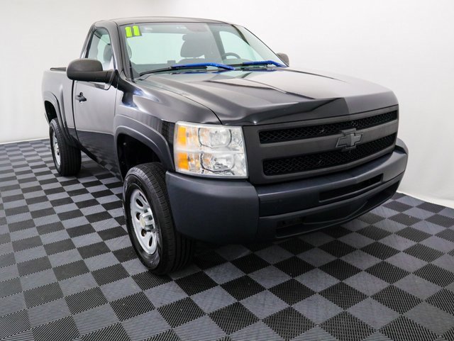 Used 2011 Chevrolet Silverado 1500 Work Truck with VIN 1GCNCPEX0BZ400635 for sale in Bay City, MI