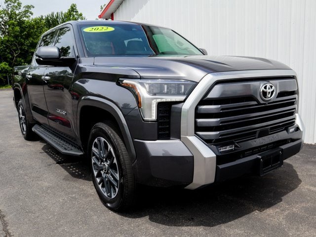 Used 2022 Toyota Tundra Limited with VIN 5TFJA5DB7NX051231 for sale in Bay City, MI