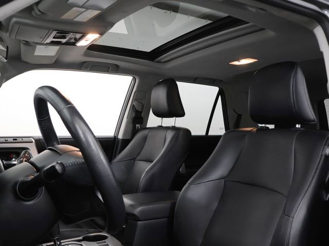 2023 Toyota 4Runner Limited - Photo 14