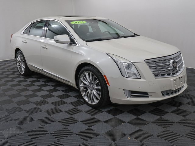 Used 2015 Cadillac XTS Platinum Collection with VIN 2G61T5S35F9126078 for sale in Bay City, MI