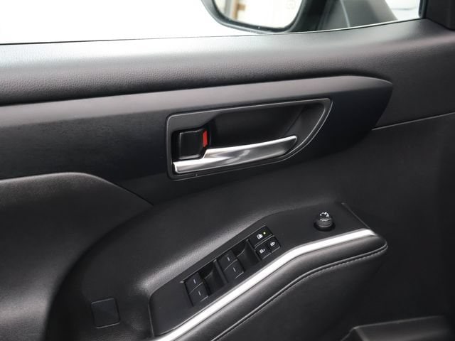 2024 Toyota Highlander XLE - Photo 12
