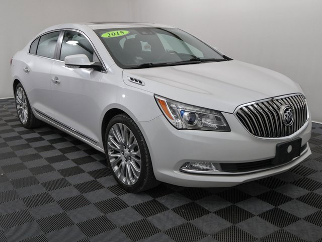 Used 2015 Buick LaCrosse Premium 2 with VIN 1G4GF5G37FF139344 for sale in Bay City, MI