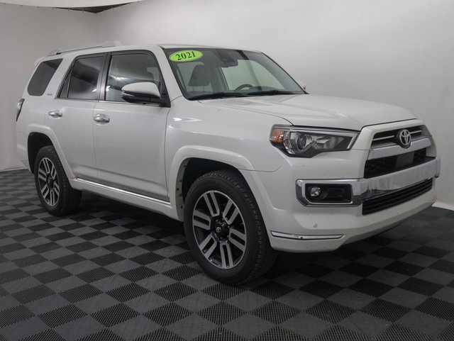 2021 Toyota 4Runner Limited photo 2
