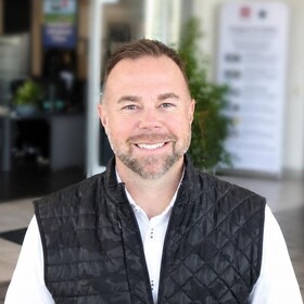 Staff member TJ Horner from ID_2eade4