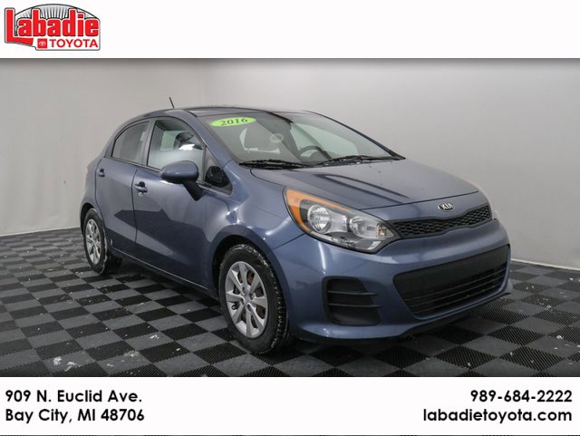 2016 Kia Rio 5-Door LX's photo