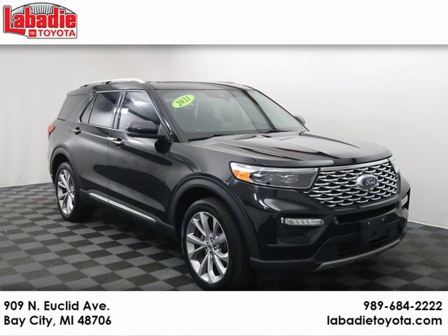 2021 Ford Explorer Platinum 4WD's photo