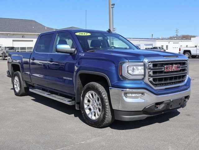 Used 2017 GMC Sierra 1500 SLE with VIN 3GTU2MEC5HG276381 for sale in Bay City, MI