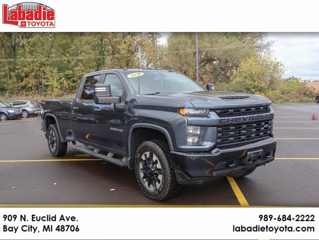 2020 Chevrolet Silverado HD Custom's photo