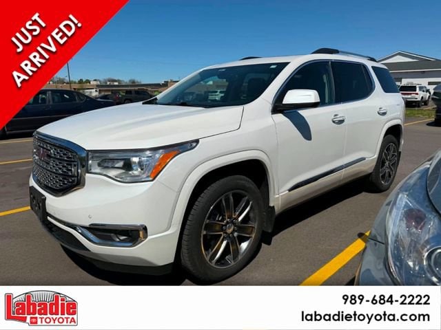 2018 GMC Acadia Denali AWD's photo