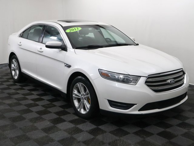 Used 2013 Ford Taurus SEL with VIN 1FAHP2E83DG137915 for sale in Bay City, MI