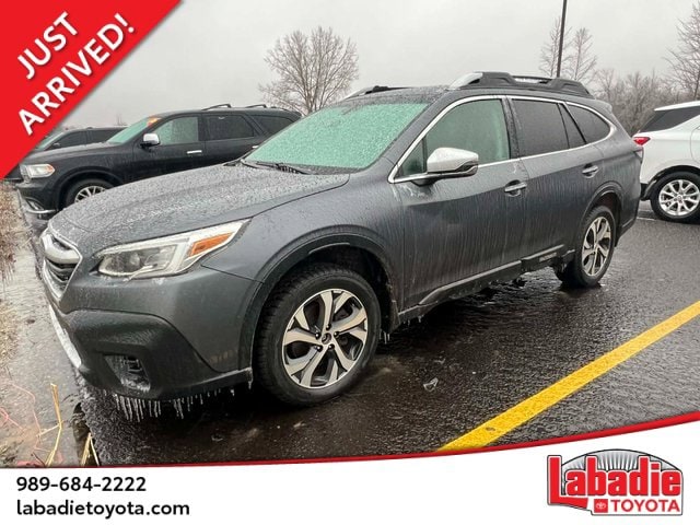 2020 Subaru Outback Touring's photo