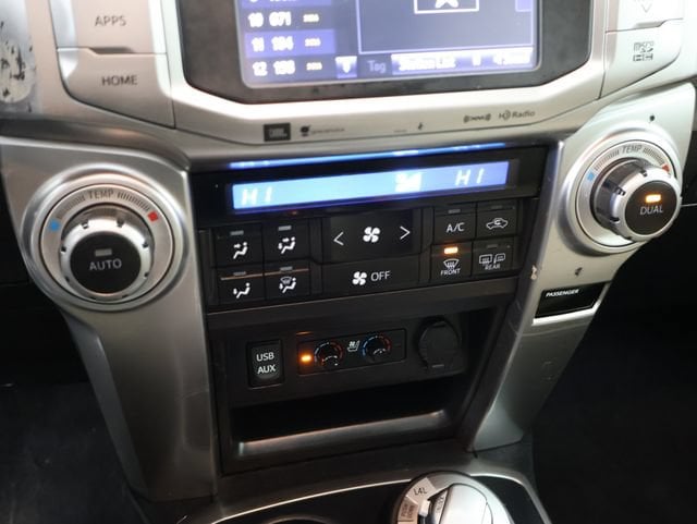 2017 Toyota 4Runner Limited - Photo 26