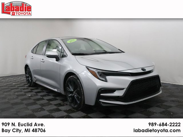 2025 Toyota Corolla SE