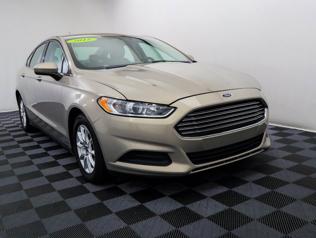 Used 2015 Ford Fusion S with VIN 3FA6P0G75FR259381 for sale in Bay City, MI