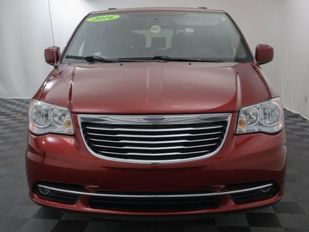 Used 2016 Chrysler Town & Country Touring Van LWB Passenger Van