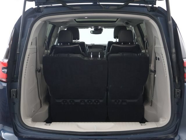 2021 Chrysler Pacifica Limited - Photo 7