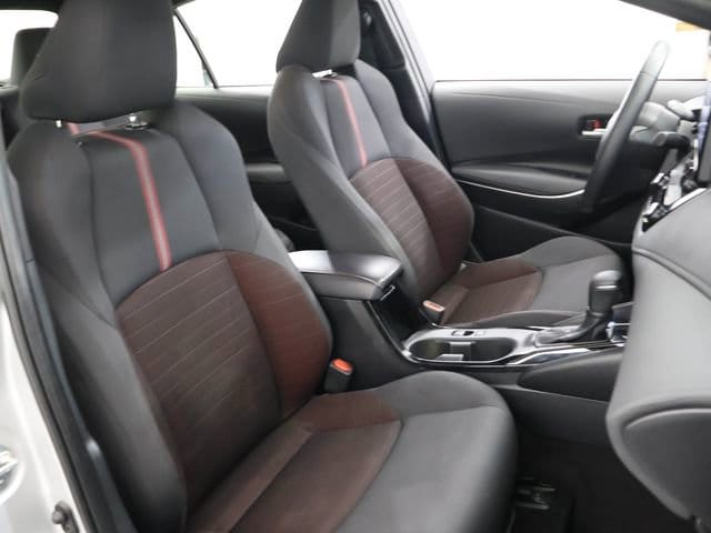 2024 Toyota Corolla SE - Photo 16