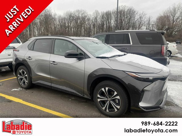 2024 Toyota bZ4X XLE's photo