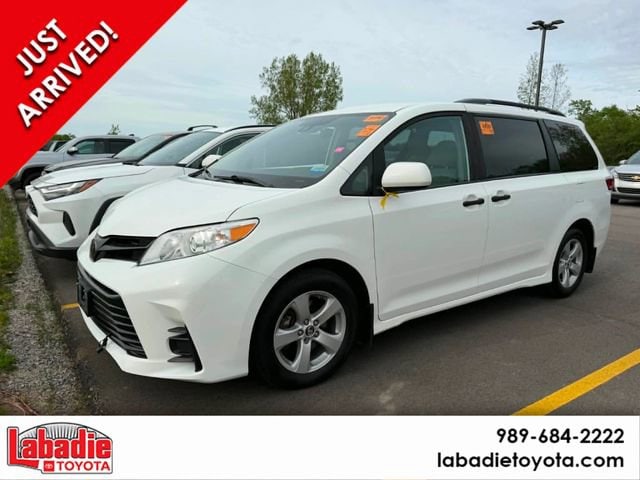 2020 Toyota Sienna L V6 7-Passenger FWD's photo