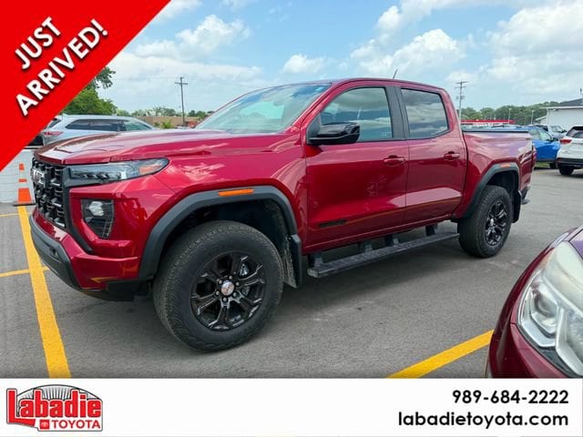 2024 GMC Canyon 4WD Elevation Crew Cab Short Box's photo