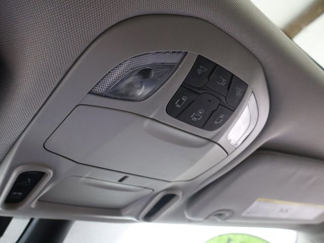 2021 Chrysler Pacifica Limited - Photo 33