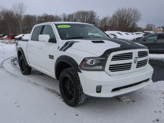 2014 RAM Ram 1500 Sport's photo