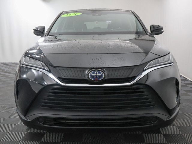 2021 Toyota Venza LE photo 2