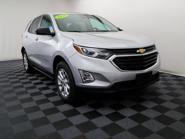 Used 2020 Chevrolet Equinox LS with VIN 2GNAXSEV9L6148506 for sale in Bay City, MI