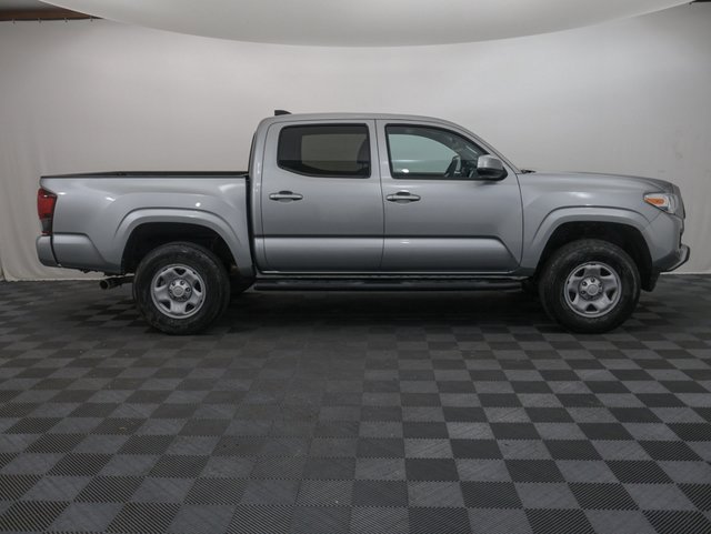 2023 Toyota Tacoma SR V6 photo 4