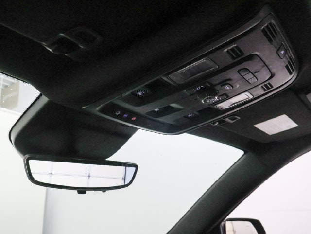 2024 Cadillac Escalade ESV Premium Luxury - Photo 25