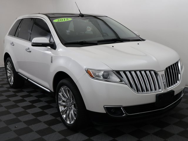 2015 Lincoln MKX photo 2