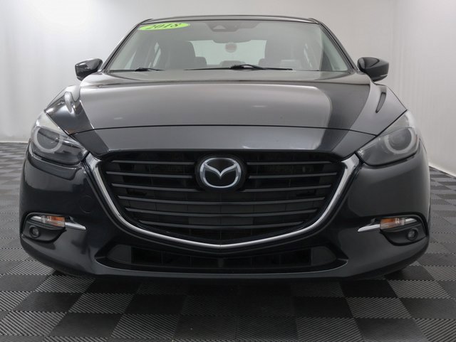 2018 Mazda Mazda3 Grand Touring photo 3