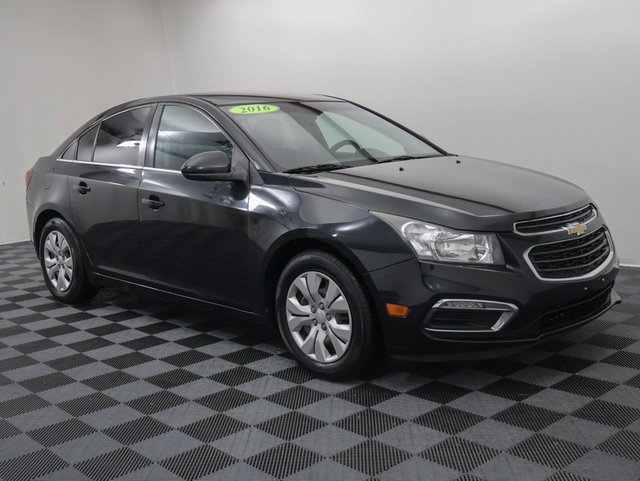 Used 2016 Chevrolet Cruze Limited 1LT with VIN 1G1PE5SB5G7184017 for sale in Bay City, MI