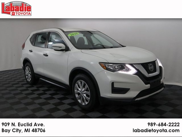 2020 Nissan Rogue S's photo