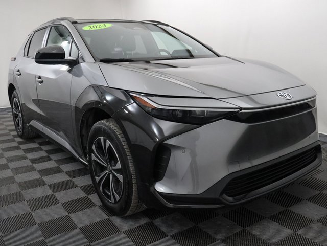 Certified 2024 Toyota bZ4X XLE with VIN JTMAAAAAXRA037272 for sale in Bay City, MI